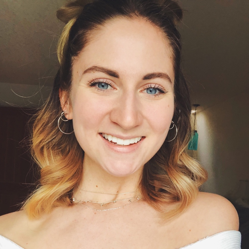 Meet your Posher, Claire